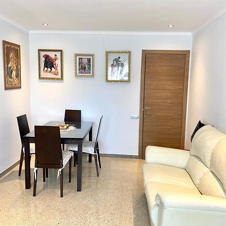 Shared Apartment! Piso Compartido! Общая Квартира! Seville Exterior photo