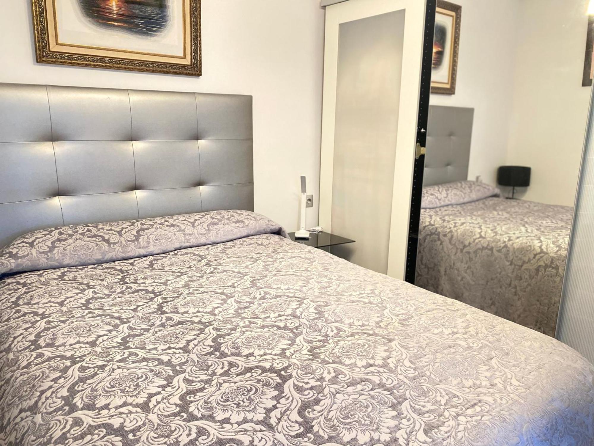 Shared Apartment! Piso Compartido! Общая Квартира! Seville Exterior photo