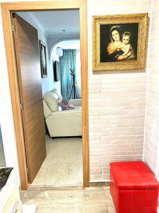 Shared Apartment! Piso Compartido! Общая Квартира! Seville Exterior photo
