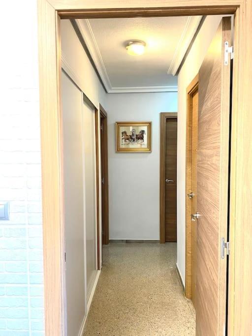 Shared Apartment! Piso Compartido! Общая Квартира! Seville Exterior photo